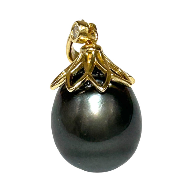 Large 12.6 x 14.3mm Tahitian Sea Peacock Black Green Pearl Pendant