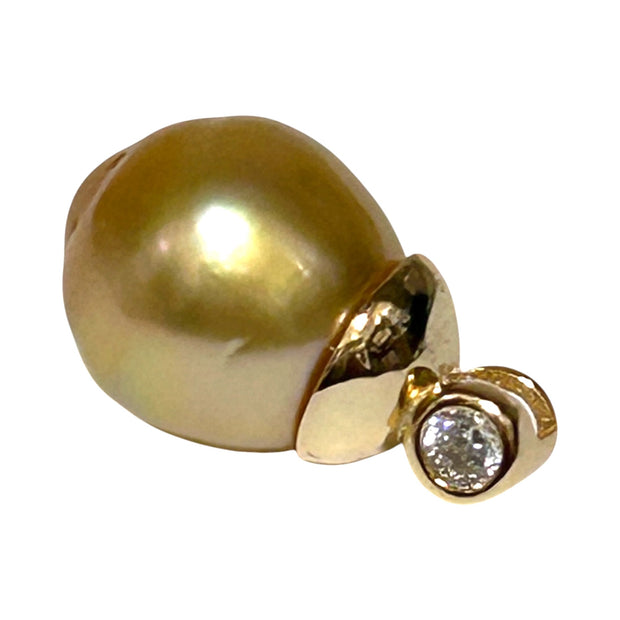 Exquisite 11.2 x 13.5mm Deep Golden Philippines Sea Pearl Pendant