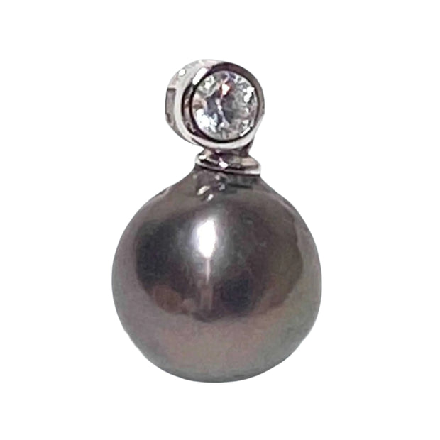 Elegant 11mm Edison Round Peacock Black Blue Pearl Pendant