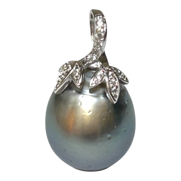Giant 12.8 x 15.4mm Tahitian South Sea Peacock Gray Green Pearl Pendant
