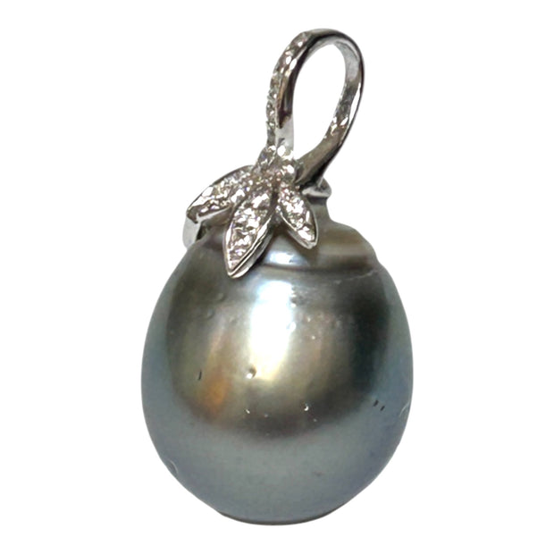 Giant 12.8 x 15.4mm Tahitian South Sea Peacock Gray Green Pearl Pendant