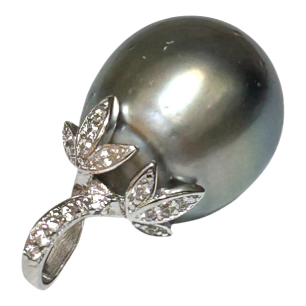 Giant 12.8 x 15.4mm Tahitian South Sea Peacock Gray Green Pearl Pendant