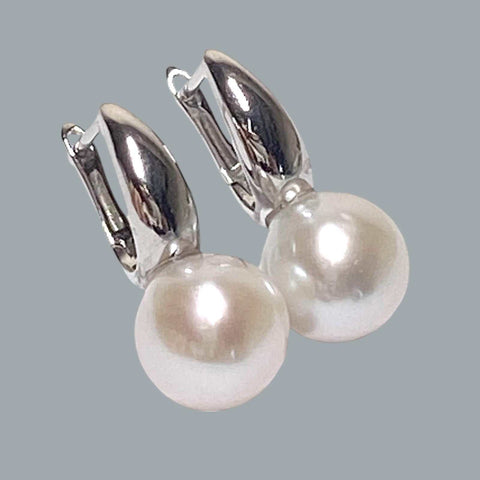 Handmade 9.5mm White Round Edison Cultured Pearl Clip-On Earrings – Elegant and Classic Jewelry