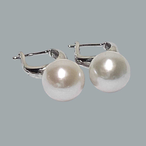 Handmade 9.5mm White Round Edison Cultured Pearl Clip-On Earrings – Elegant and Classic Jewelry