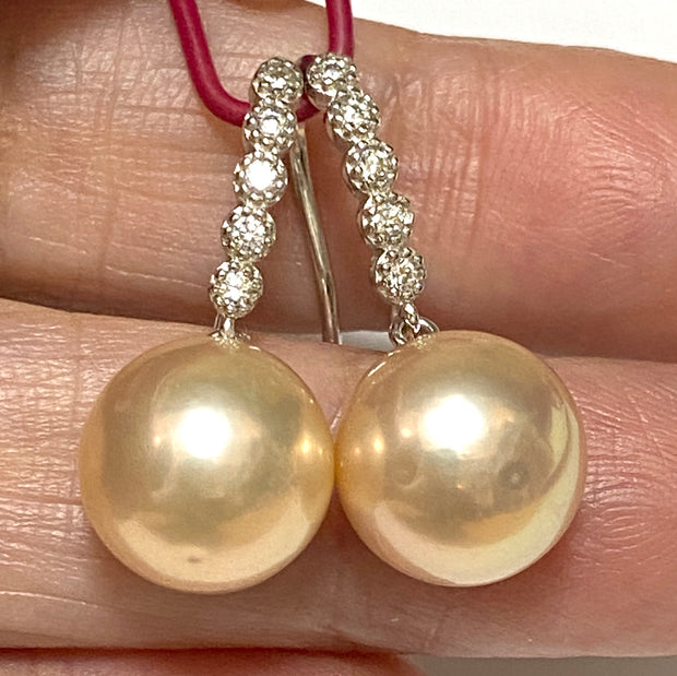 Exquisite 10.6mm Peach Pink Round Edison Cultured Pearl Earrings