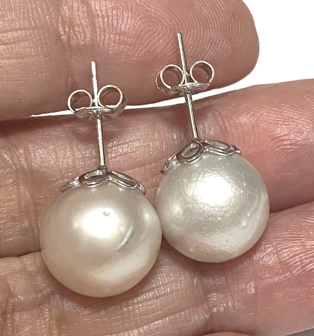 Classy 12.6mm South Sea Silver White Round Pearl Stud Earrings