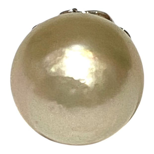 Giant 14.1 x 14.8mm Pale Golden Oval Philippines South Sea Pearl Pendant