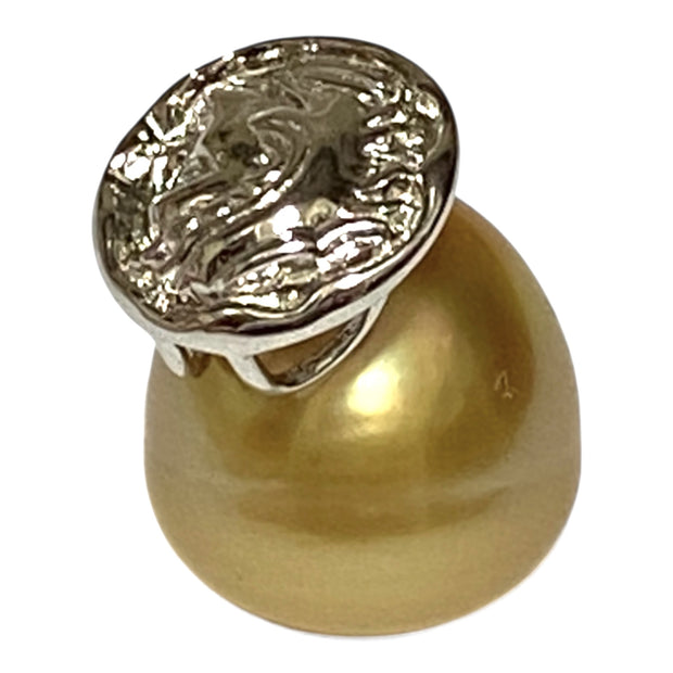 Unique 12 x 12.9mm Rich Golden Oval Philippines South Sea Pearl Pendant