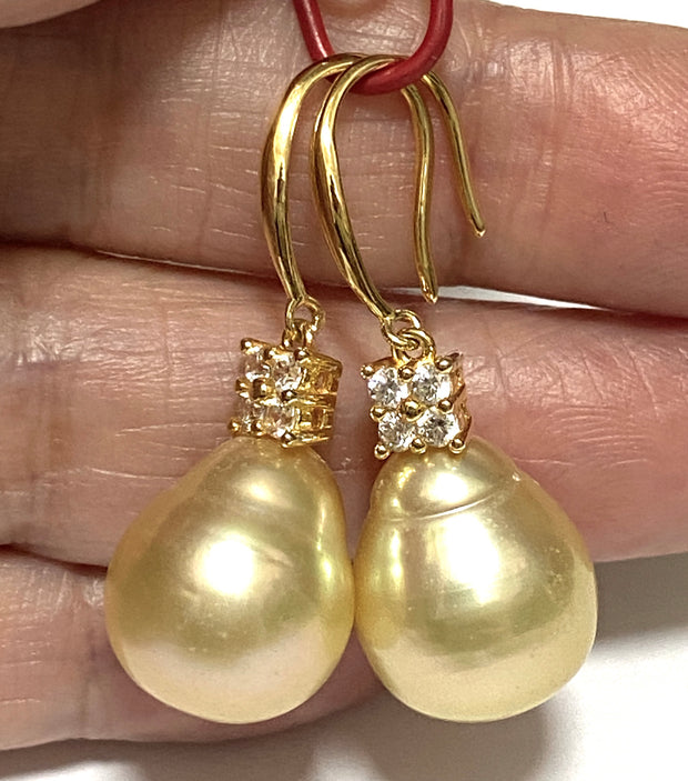 Oval 12.2 x 14.3mm Natural Gold South Sea Cultured Pearl Earrings