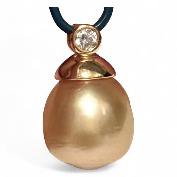 Oval 12 x 12.5mm Natural Rich Gold Philippines South Sea Pearl Pendant