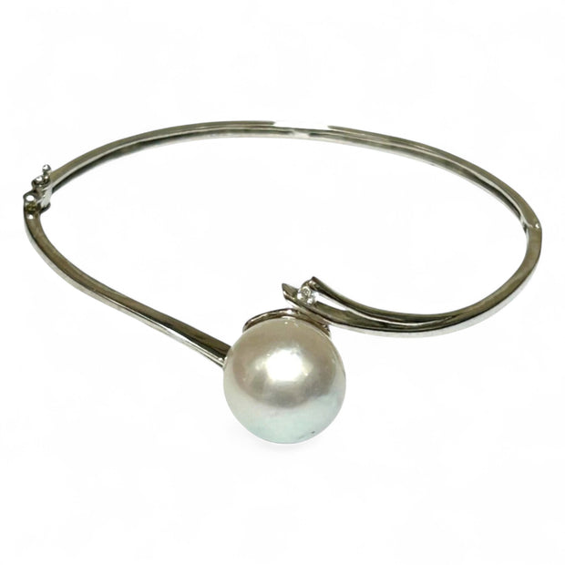 Gorgeous 12.4mm South Sea White Silver Round Pearl 7 - 7.5" Bangle