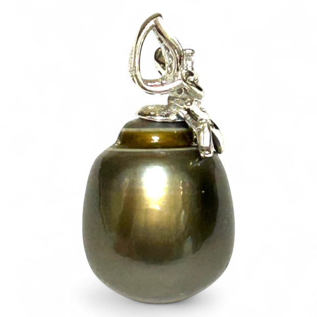 Oval 12 x 15.3mm Tahitian South Sea Peacock Black Green Pearl Pendant