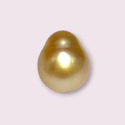 Oval Drop 14.3 x 17mm 23.3 Carats Rich Gold South Sea Pearl Loose