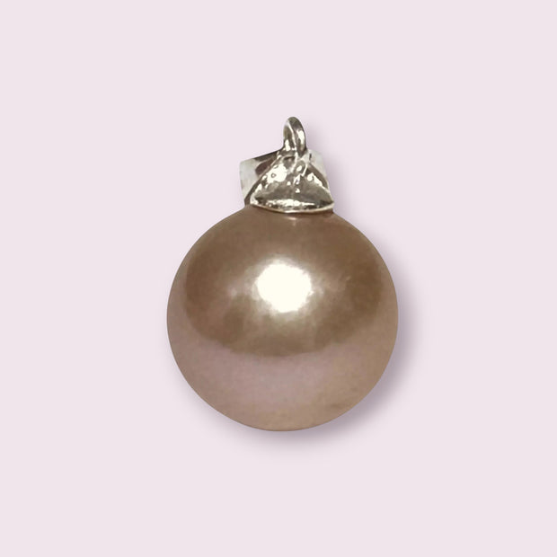 Classy 11 - 11.5mm Edison Peach Pink Round Cultured Pearl Pendant
