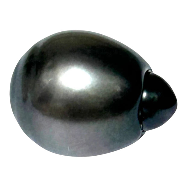 Dazzling 12.7 x 16.8mm 18.3 Carats Tahitian Peacock Black Green Pearl