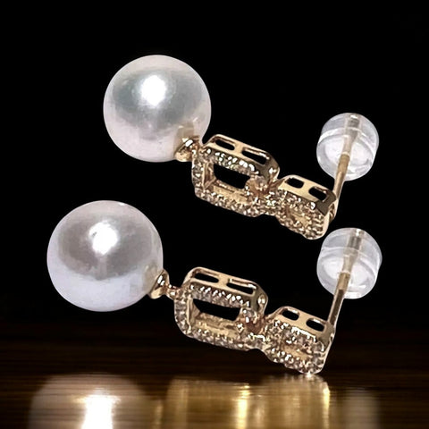 Charming 10 - 10.5mm Edison White Round Cultured Pearl Earrings