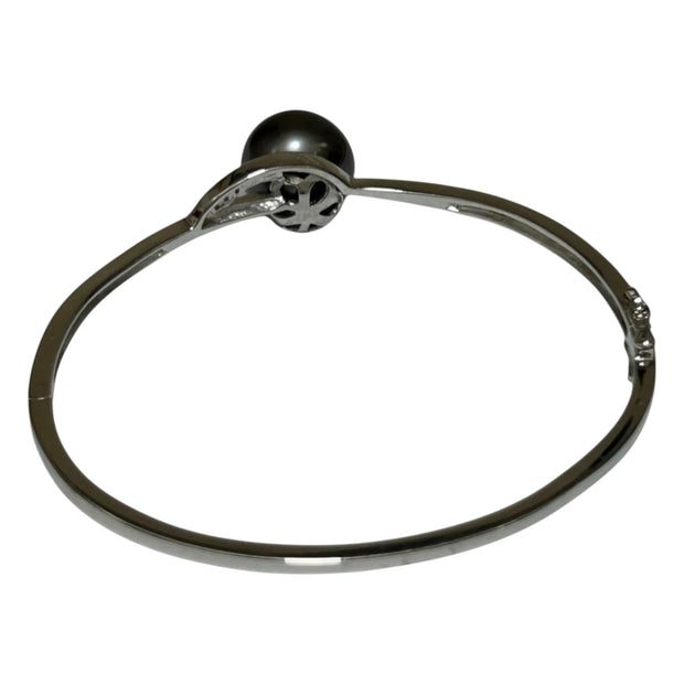 Stunning Round 12.3mm Tahitian Sea Natural Peacock Green Pearl Bangle
