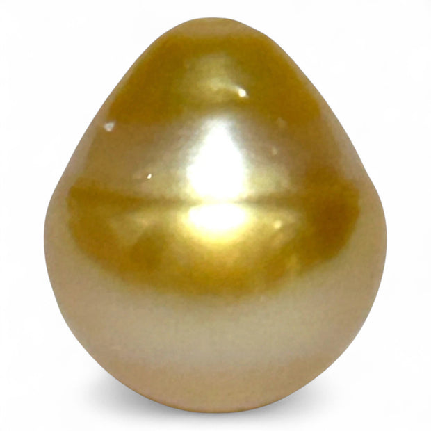 Magnificent Oval 14.6 x 16.8mm 23.2 Carats Golden Philippine Sea Pearl