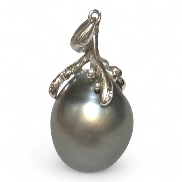 Radiant 12.4 x 15mm Tahitian South Sea Peacock Gray-Green Pearl Pendant