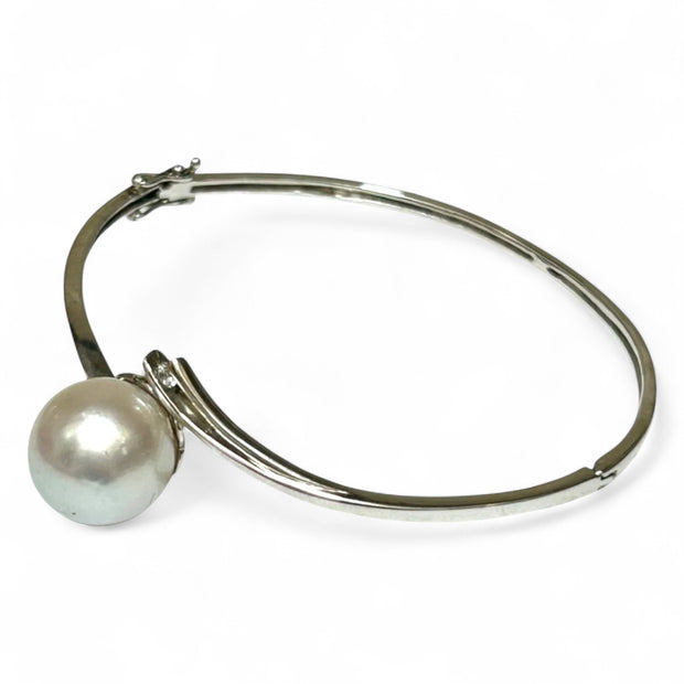 Gorgeous 12.4mm South Sea White Silver Round Pearl 7 - 7.5" Bangle