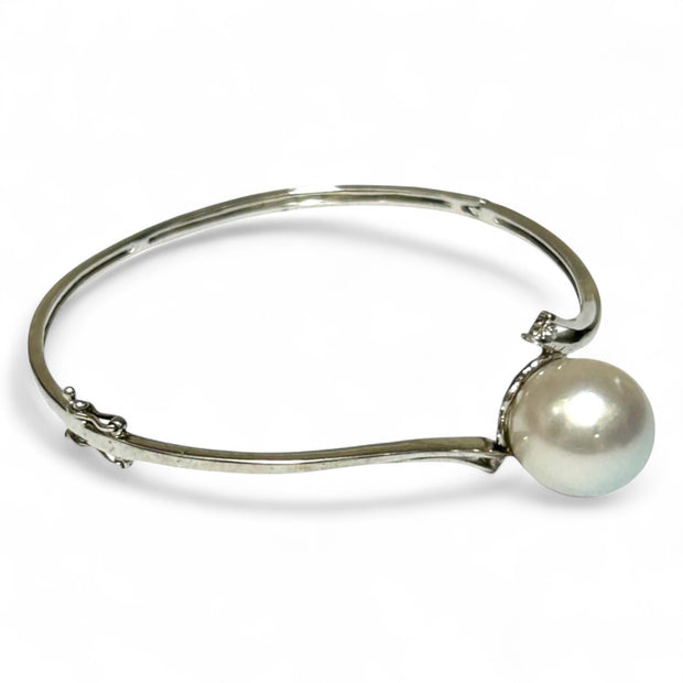 Gorgeous 12.4mm South Sea White Silver Round Pearl 7 - 7.5" Bangle
