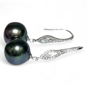 Chic 11.4mm Peacock Black Tahitian Sea Round Pearl Dangle Earrings