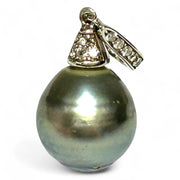 Oval 11.5 x 12.6mm Tahitian Sea Peacock Gray Green Pearl Pendant