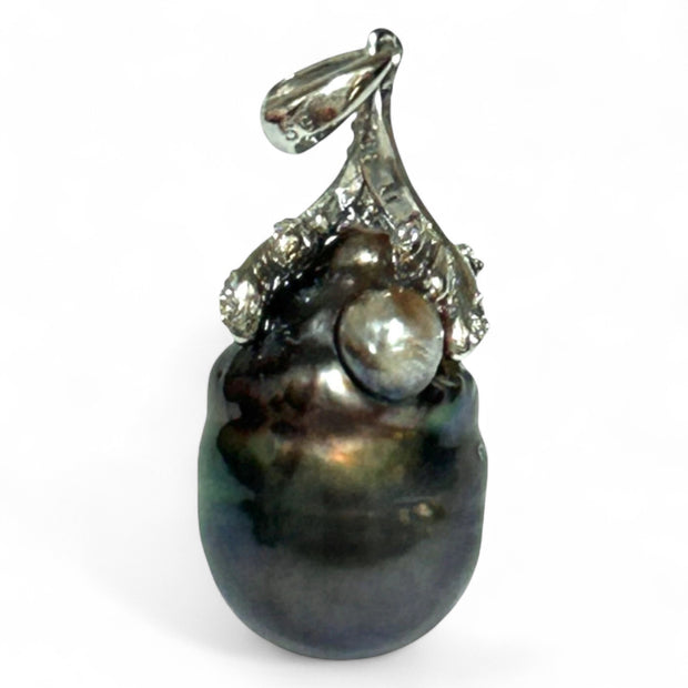 Baroque 11.3 x 15.6mm Tahitian Sea Peacock Black-Green Pearl Pendant