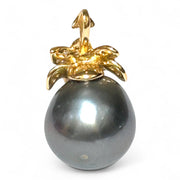 Unique 12 x 12.4mm Tahitian Sea Peacock Gray Green Pearl Pendant