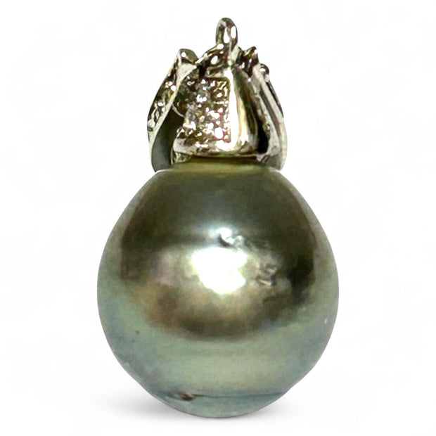 Oval 11.5 x 12.6mm Tahitian Sea Peacock Gray Green Pearl Pendant