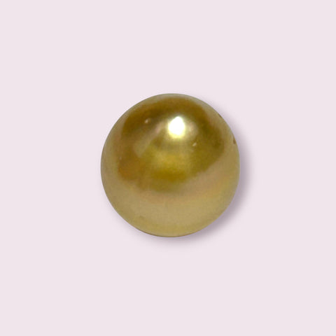 11.6 x 13.3mm 13.2 Carats Deep Gold Philippines South Sea Pearl