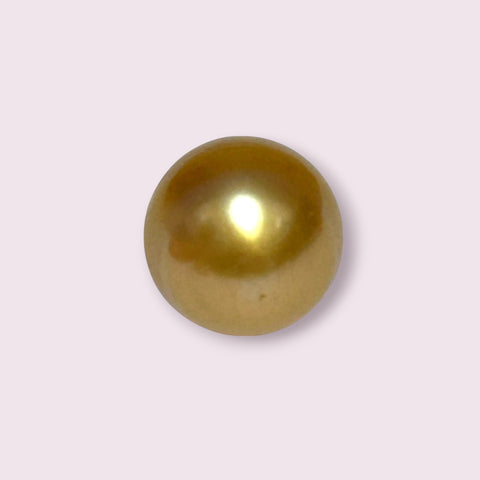 11.6 x 13.3mm 13.2 Carats Deep Gold Philippines South Sea Pearl