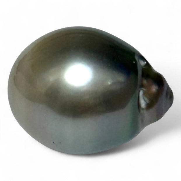 Oval Drop 13.8 x 17.7mm 21.6 Carats Tahitian Sea Peacock Mid-Gray Pearl