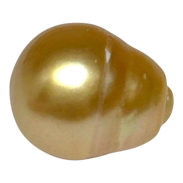 Giant 14.6 x 17.3mm 26.4 Carats Deep Golden Philippines Sea Pearl