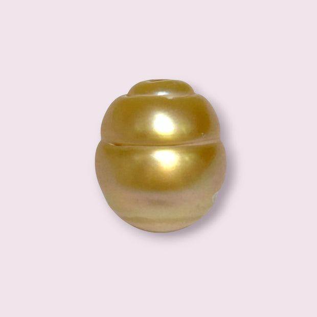Baroque 13.8 x 16.1mm 22.2 Carats Deep Gold South Sea Loose Pearl