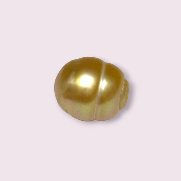 Baroque 13.8 x 16.1mm 22.2 Carats Deep Gold South Sea Loose Pearl