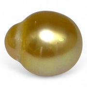 Gorgeous 15.4 x 18.2mm 29.6 Carats South Sea Pearl – Rich Gold Oval