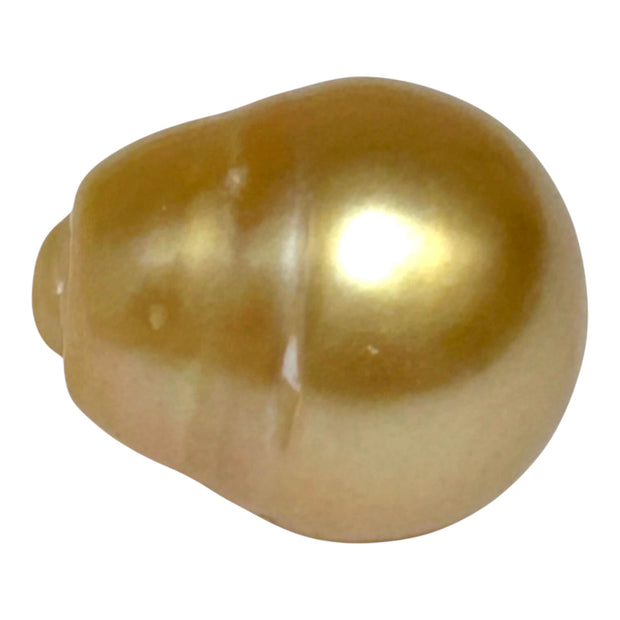 Giant 14.6 x 17.3mm 26.4 Carats Deep Golden Philippines Sea Pearl