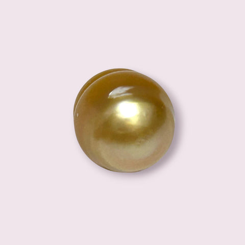 Baroque 13.8 x 16.1mm 22.2 Carats Deep Gold South Sea Loose Pearl