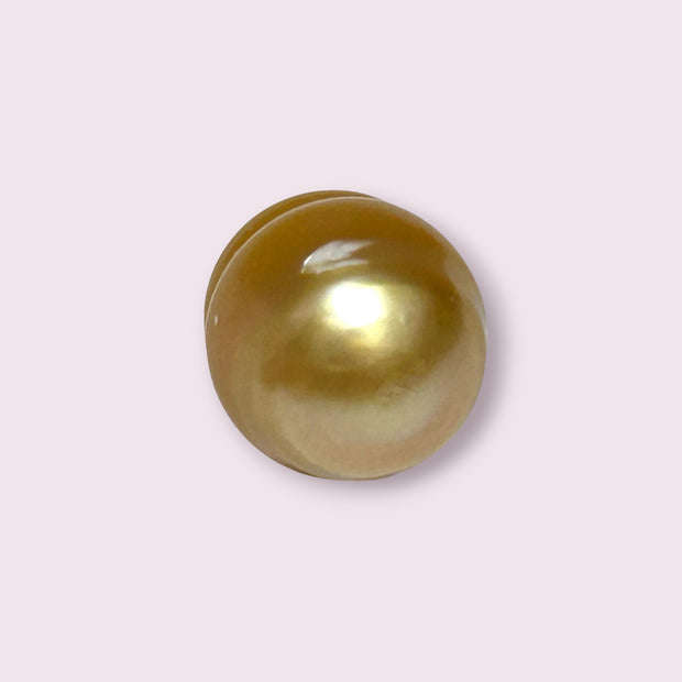 Baroque 13.8 x 16.1mm 22.2 Carats Deep Gold South Sea Loose Pearl
