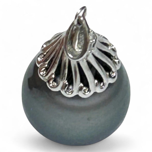 Graceful 12.8 x 14mm Peacock Gray Oval Tahitian Sea Pearl Pendant