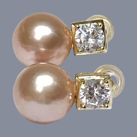 Refined 10 - 10.5mm Peach Pink Round Edison Excellent Pearl Earrings