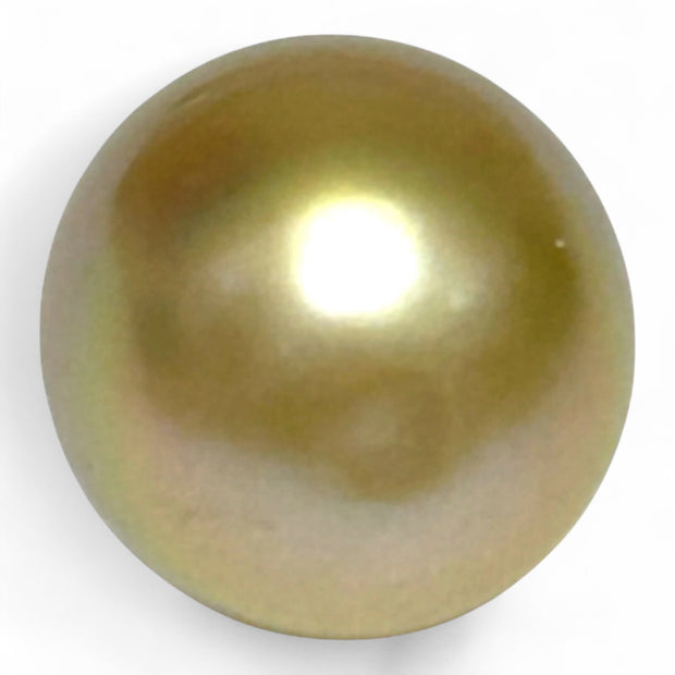 Teardrop 12,7 x 15.6mm 18.3 Carat Gold Philippines South Sea Pearl