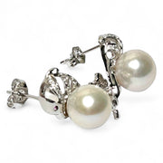 Dolphin Style 10mm Natural White Edison Round Cultured Pearl Earrings