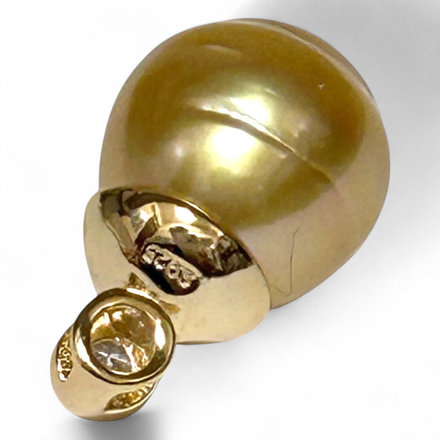 Exquisite 11.2 x 13.5mm Deep Golden Philippines Sea Pearl Pendant