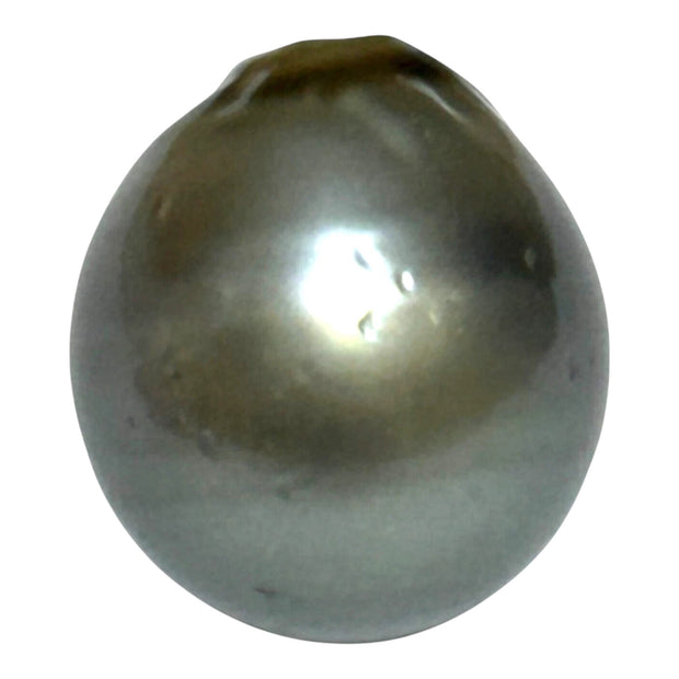 Peacock Middle Gray 13.9x 15.5mm 21 Carats Tahitian South Sea Pearl