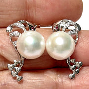 Dolphin Style 10mm Natural White Edison Round Cultured Pearl Earrings