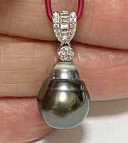 Huge 11 x 13mm Tahitian Peacock Gray-Green Cultured Pearl Pendant